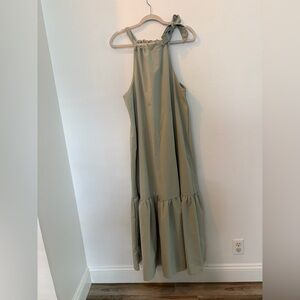 Unbranded Sleeveless Tier Maxi Dress in Olive Green